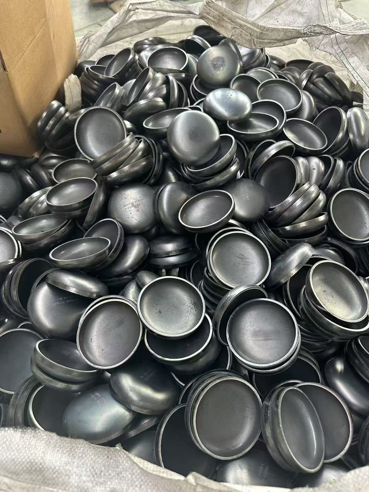 dn25 dn1200 carbon steel pipe a234 buttweld weld black mild steel end caps dn25 dn1200 carbon steel pipe a234 buttweld weld black mild steel end caps